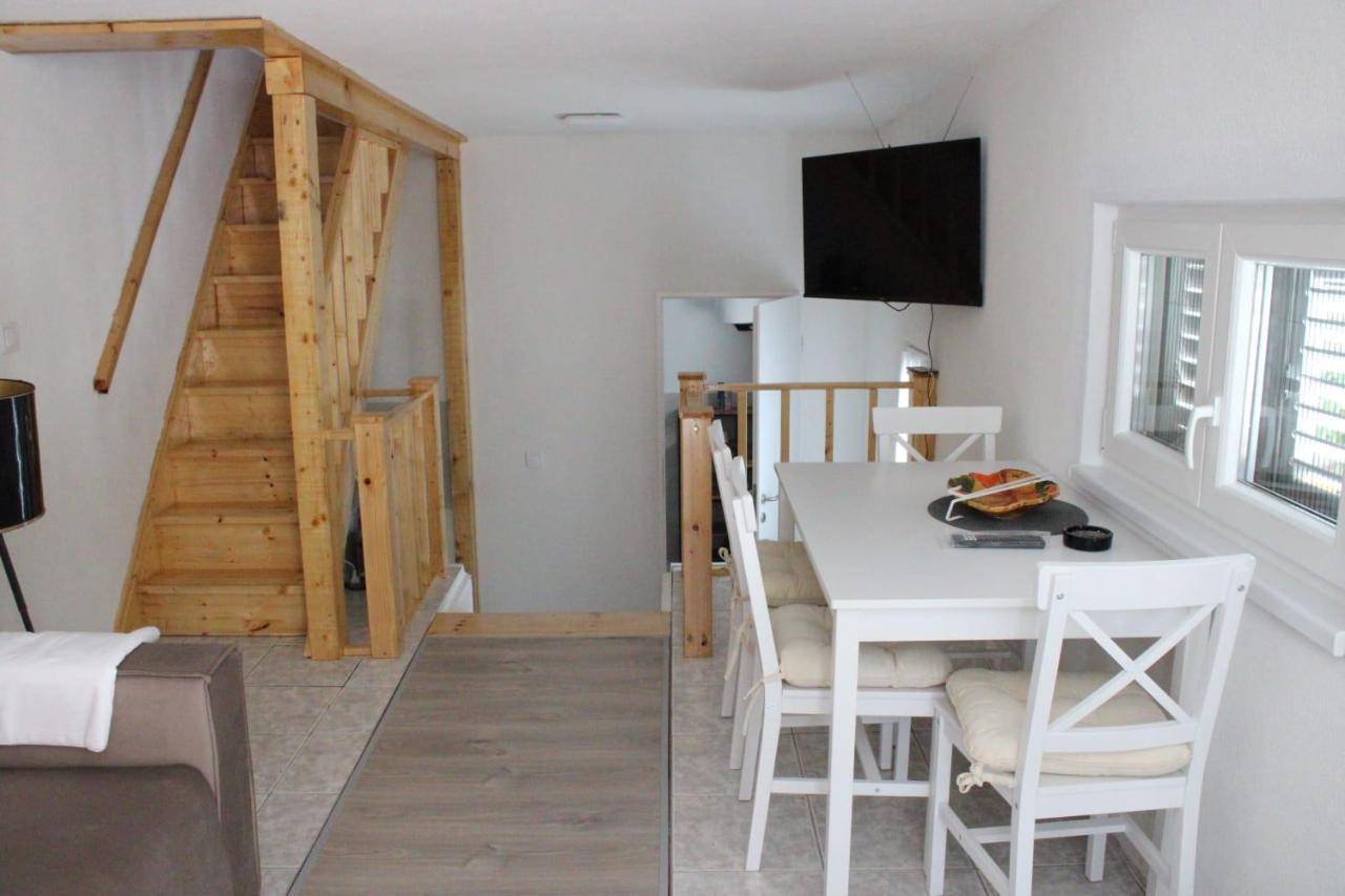 פרמנטורה Zefir Apartments מראה חיצוני תמונה