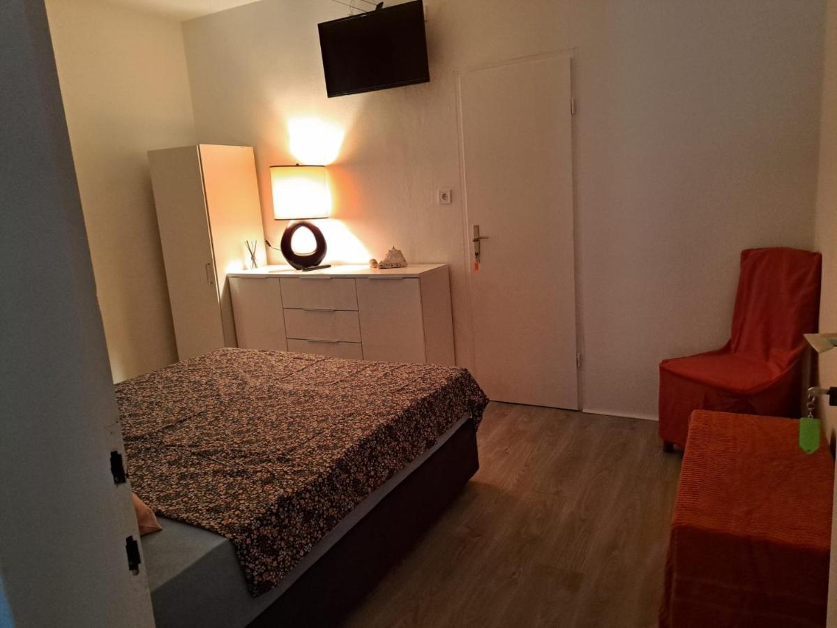 פרמנטורה Zefir Apartments מראה חיצוני תמונה