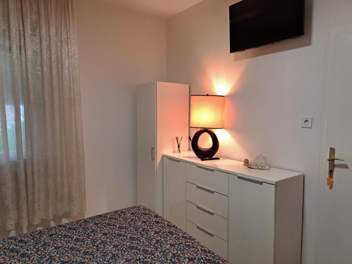 פרמנטורה Zefir Apartments מראה חיצוני תמונה