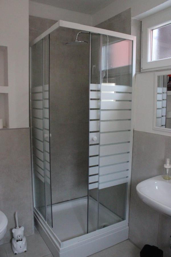 פרמנטורה Zefir Apartments מראה חיצוני תמונה